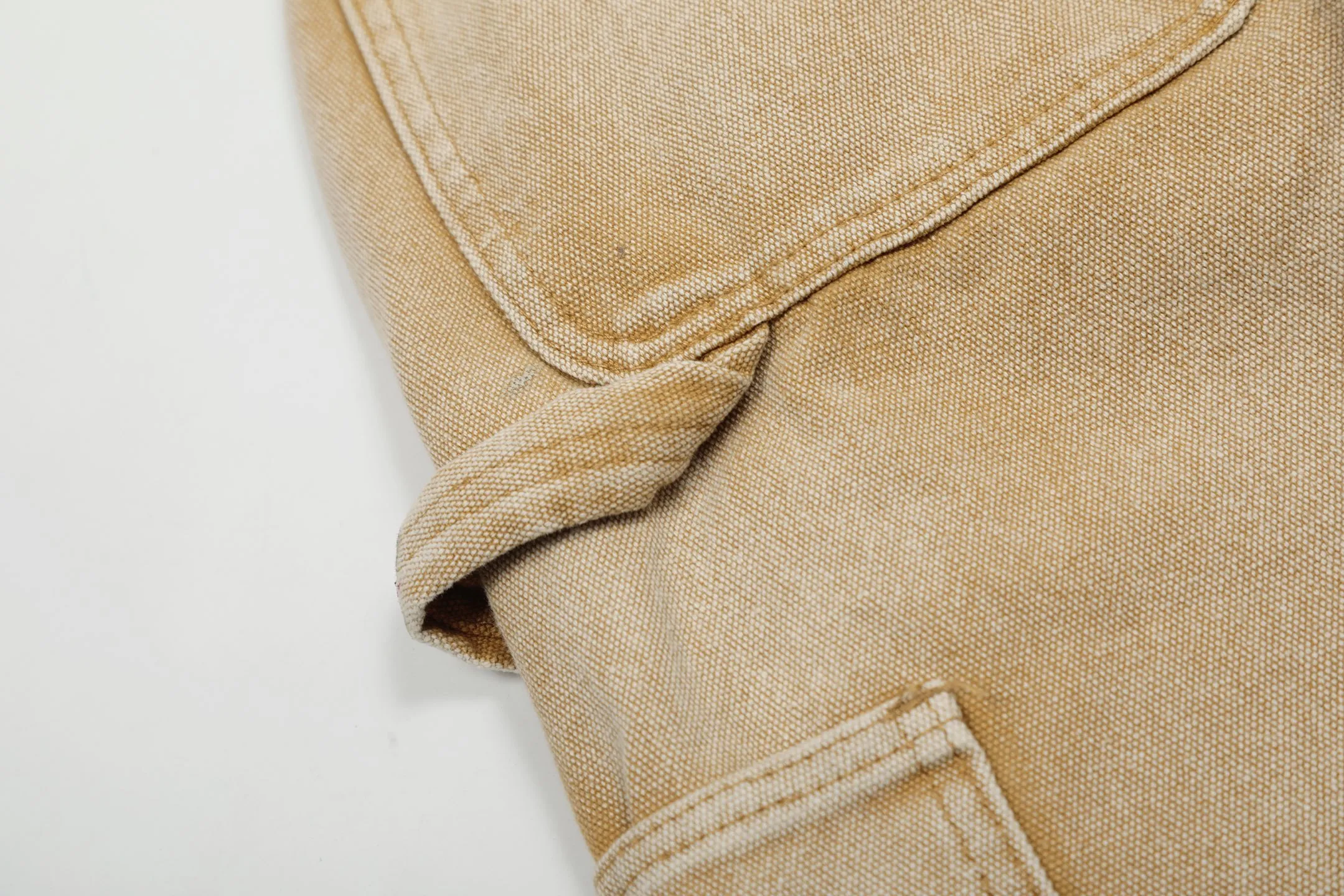 #8129 P250💰 GALLERY DEPT American retro splash-ink splicing micro-horn logging overalls raw edge jeans - Original purchase and pattern making to truly restore the ultimate texture of Vintage - Original hardware accessories, washed and other elevators, QR code analysis are all purchased from the original factory, high degree of restoration, welcome to compare with a certain product~ - Three-dimensional version Loose and comfortable, not picky about the figure, taller and slimmer, factory Seiko, original factory quality control, same style for men and women, can be matched with couples Versatile recommendation: must-have jeans for all seasons Size: S-XXL (28-36)